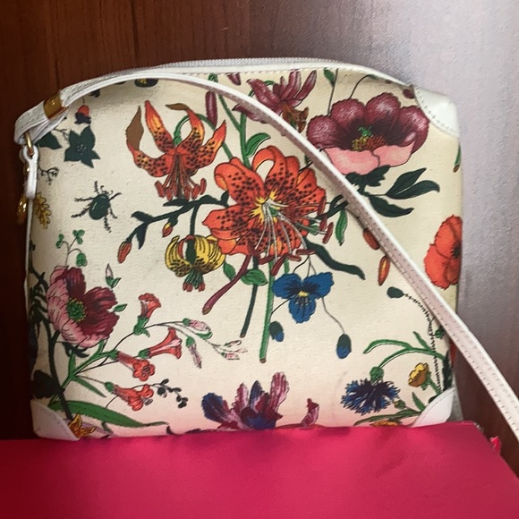 Gucci floral crossbody - Picture 2 of 8